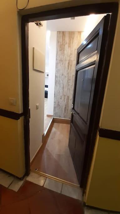 Apartamento Con Patio En Madrid Centro Exterior foto